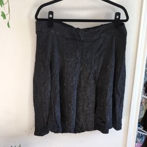 Torrid Black Textured Skater Skirt Size 1